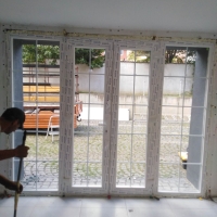 Usi metalice Beyler