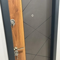 Accesorii usi metalice - maner si butuc usi