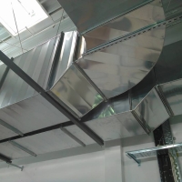 Uscatoare cu ciclu frigorifer si uscatoare cu absorbtie