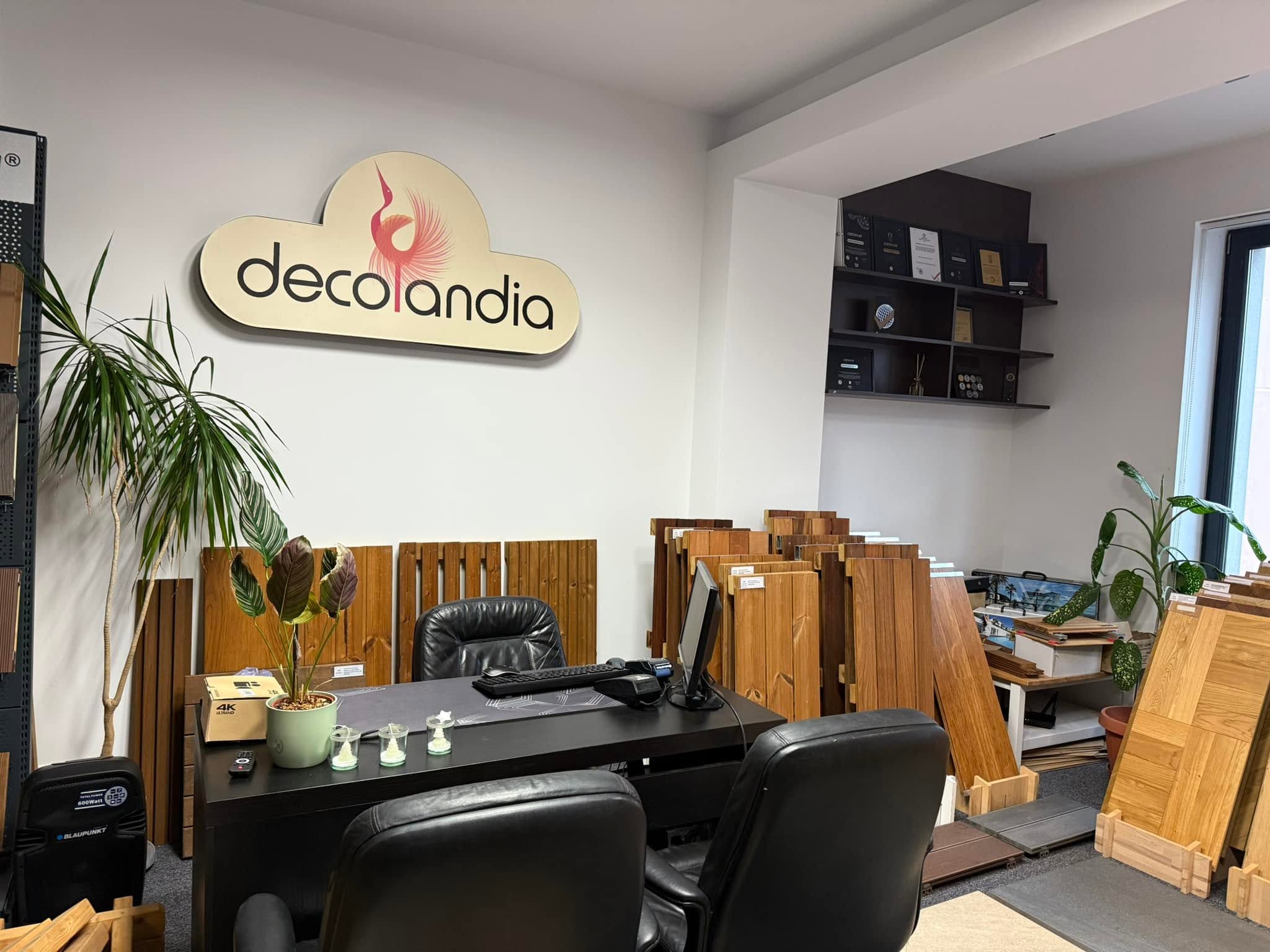 Showroom parchet și decking cluj