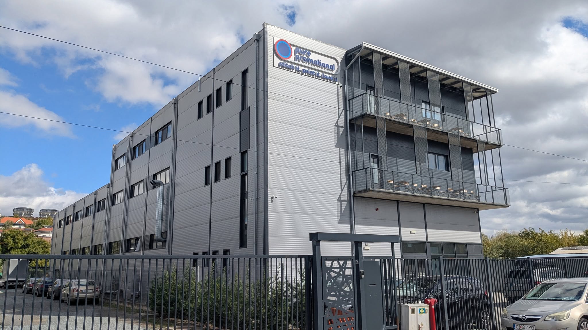 proiect realizat de echipa Mara Design